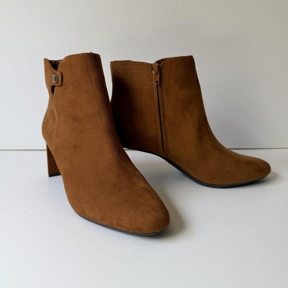 Alfani Boots Womens Size 9 Cognac Faux Suede Ankle Booties Block Heel Zip PAAMF - Picture 6 of 10